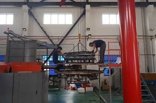 Buy Rotational Molding Roll Forming Machine With PLC HMI Control System online manufacture