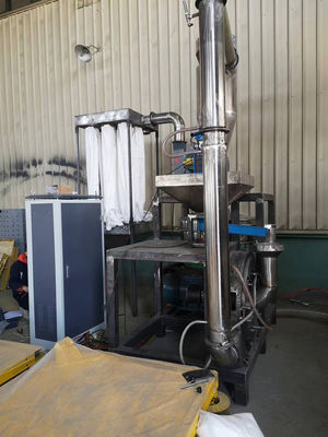 Buy PE Plastic Rotational Molding Equipment With Custom Rotational Angle Accumulator Die Head online manufacture
