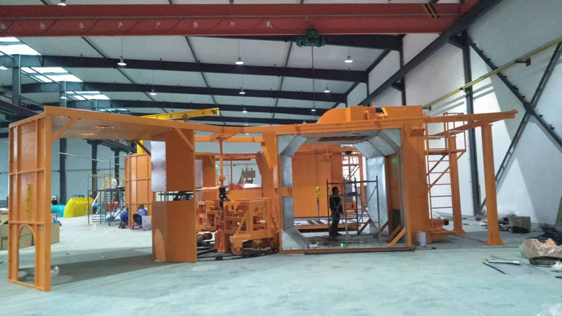 Tower Roto Molding Machines ，Three-arm rotaty molding machine，Plastic ...
