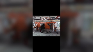 Three-arm oven mobile injection molding machine